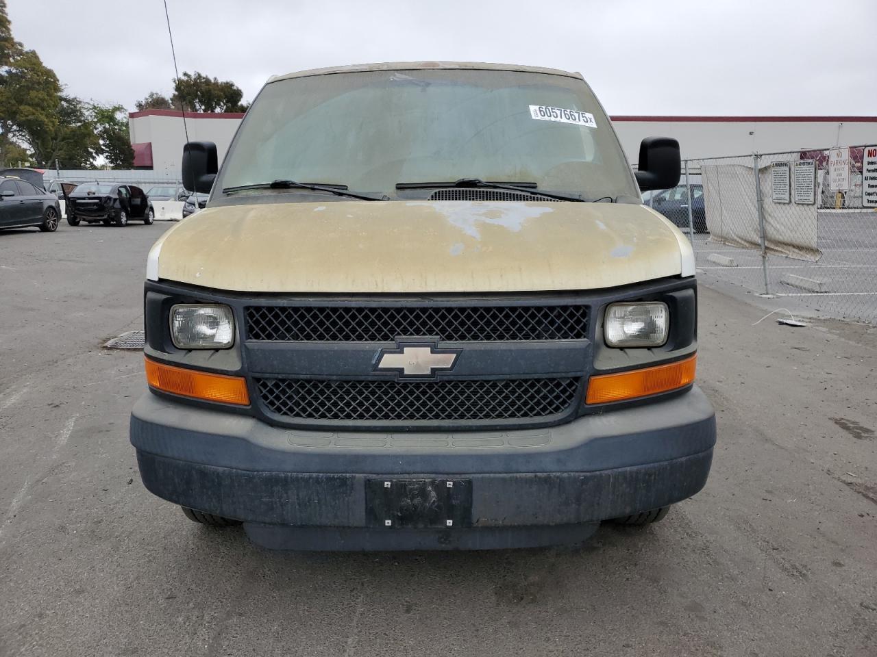 2007 Chevrolet Express G2500 - Image 5