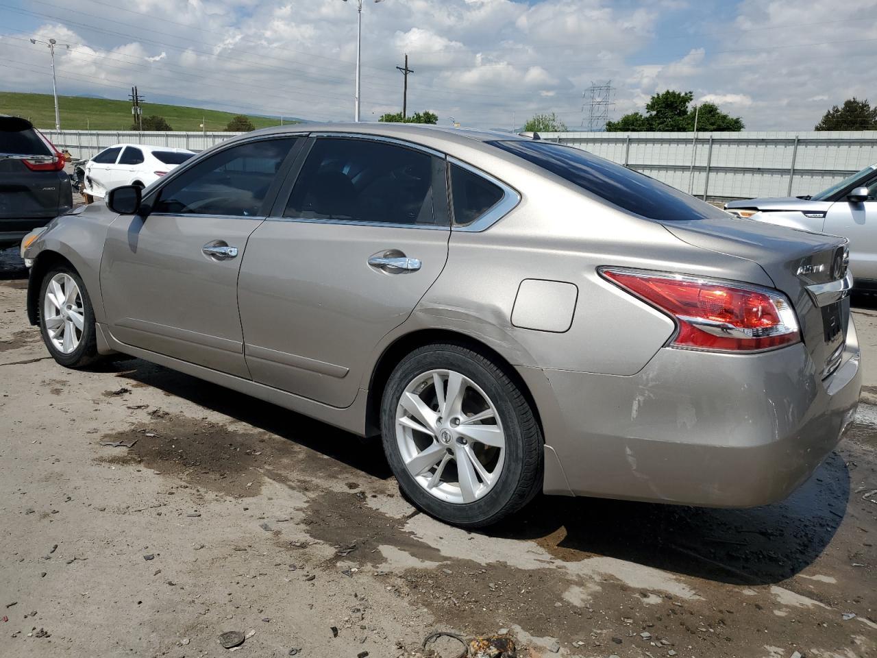 2015 Nissan Altima 2.5 - Image 2