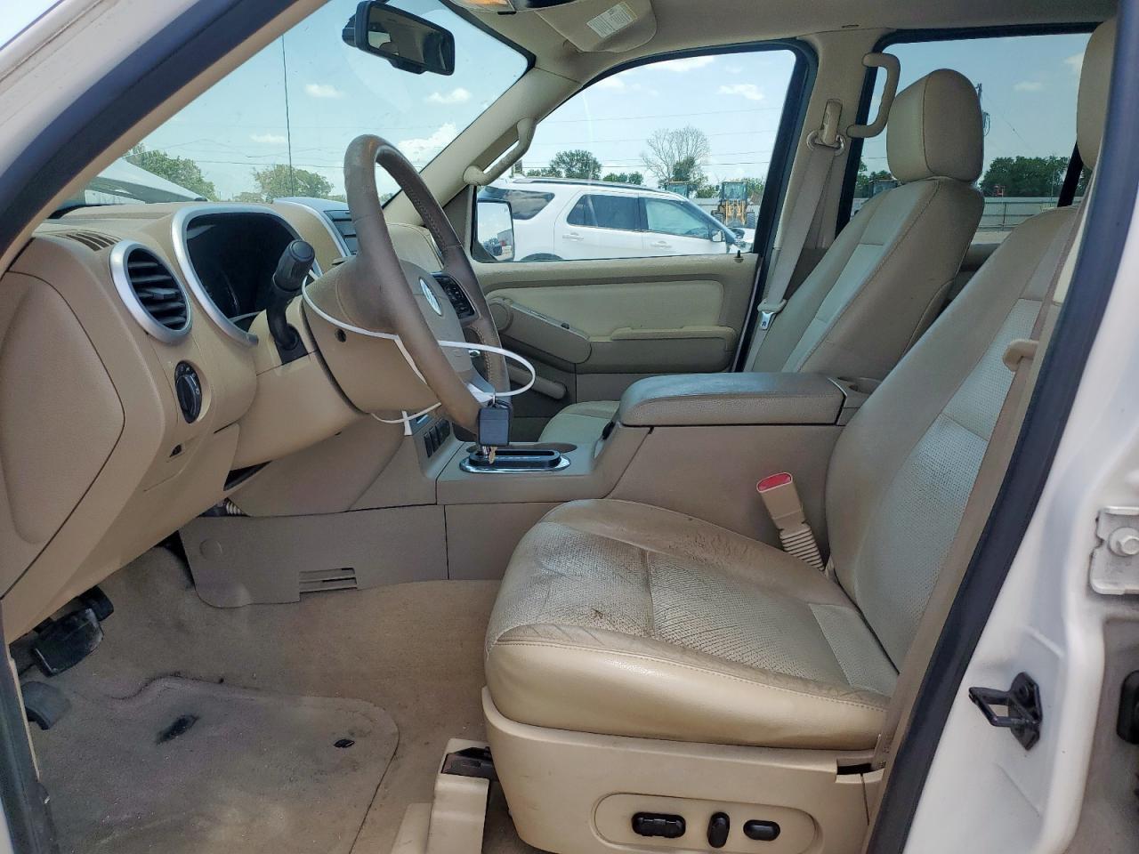 2007 Mercury Mountaineer Premier - Image 7