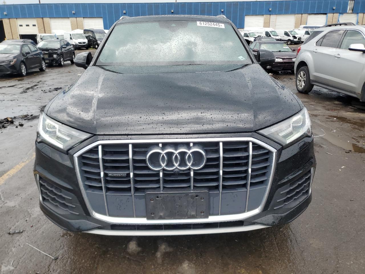 2021 Audi Q7 Premium - Фото 5