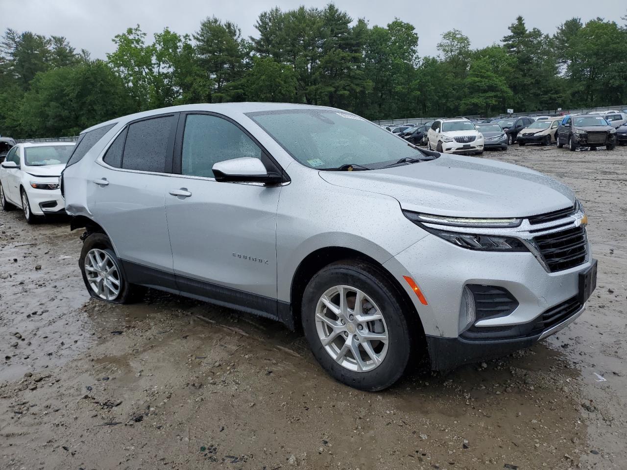 2022 Chevrolet Equinox Lt - Фото 4
