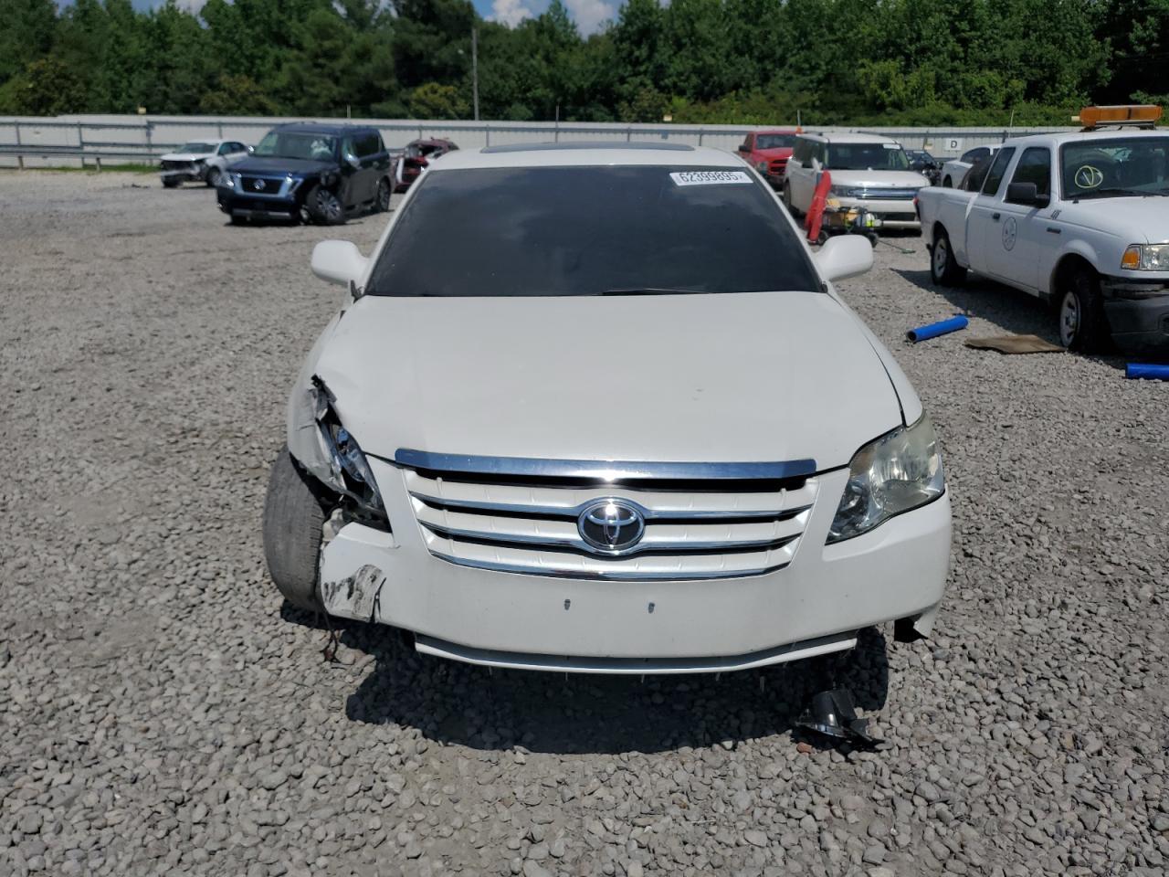 2006 Toyota Avalon Xl - Image 5
