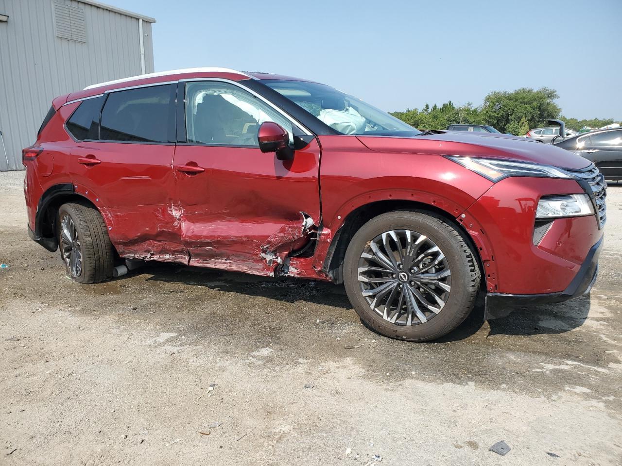 2024 Nissan Rogue Platinum - Фото 4