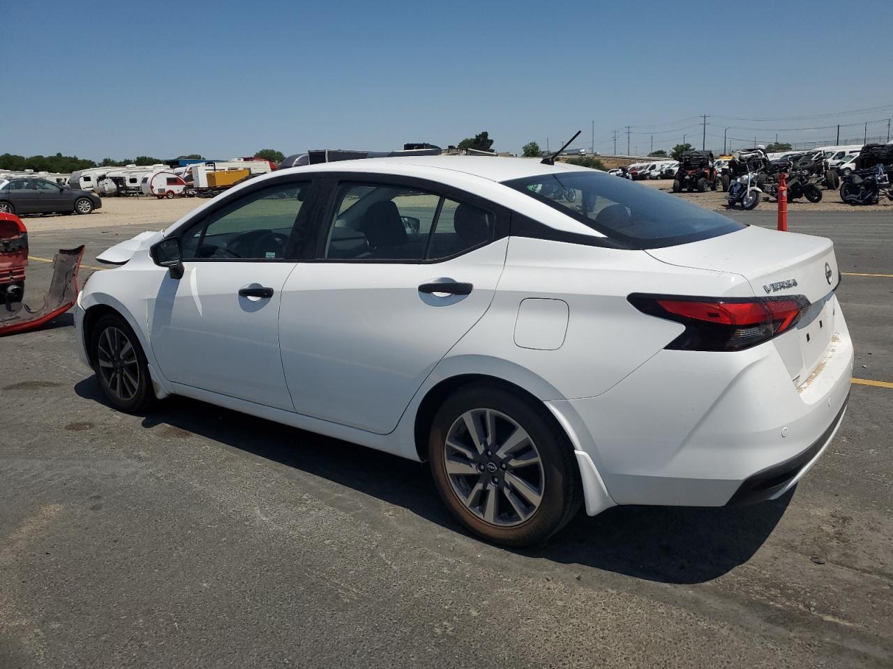 2023 Nissan Versa S - Фото 2