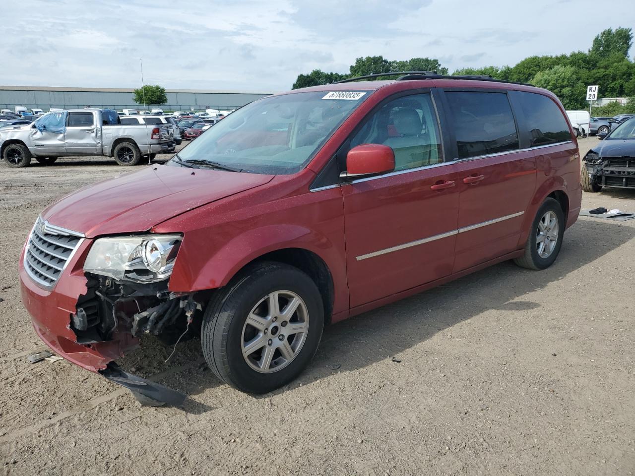 2010 Chrysler Town & Country Touring