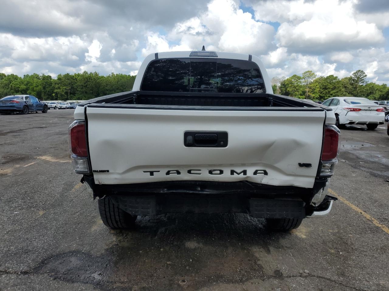 2020 Toyota Tacoma Double Cab - Image 6