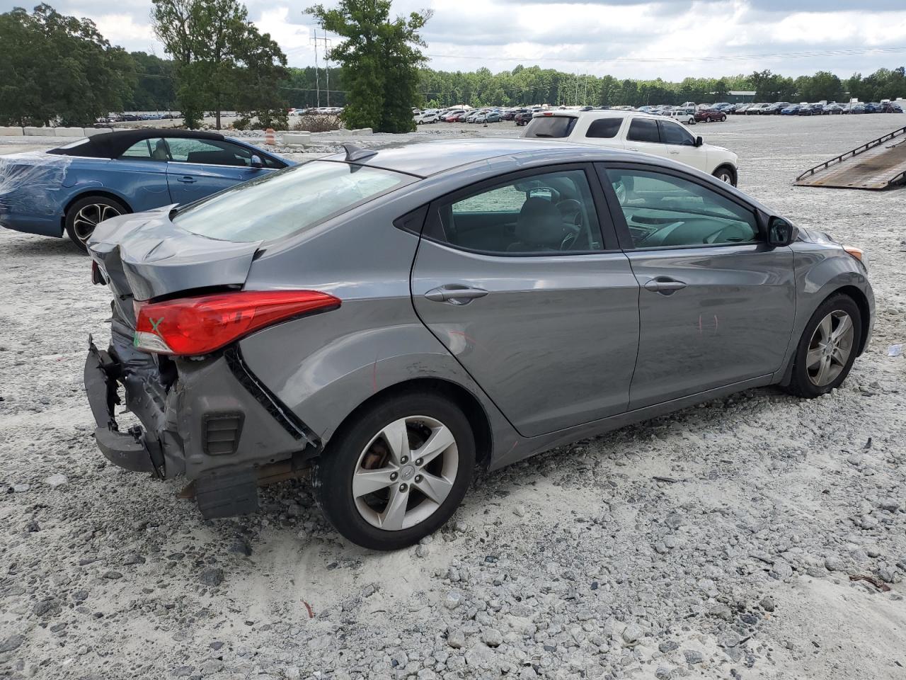 2013 Hyundai Elantra Gls - Image 3