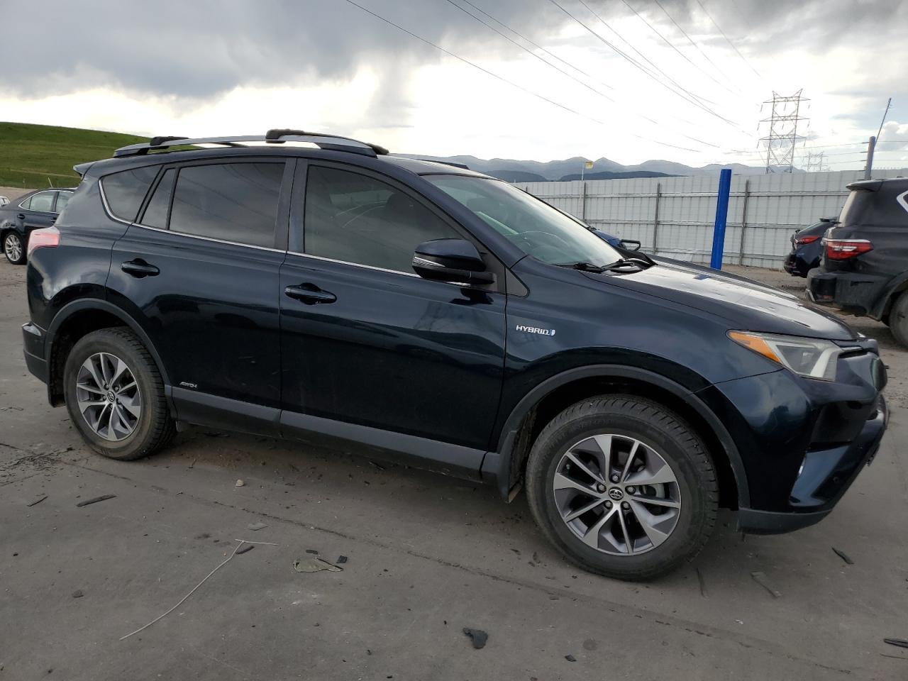 2018 Toyota Rav4 Hv Le - Фото 4