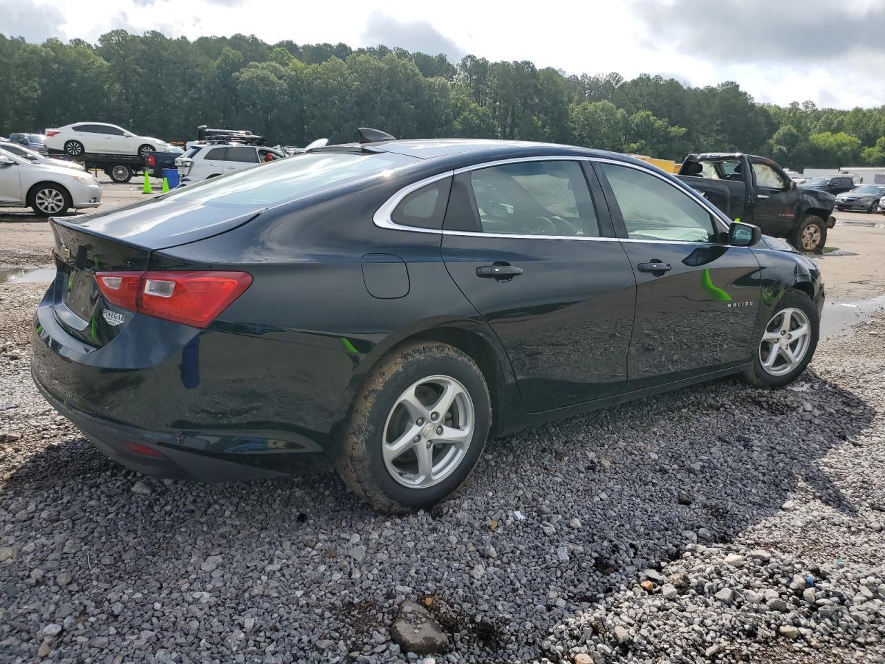2018 Chevrolet Malibu Ls - Фото 3
