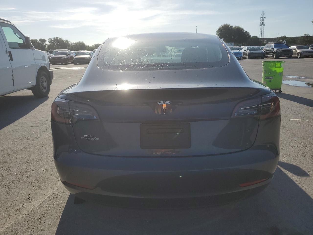 2023 Tesla Model 3 - Image 6