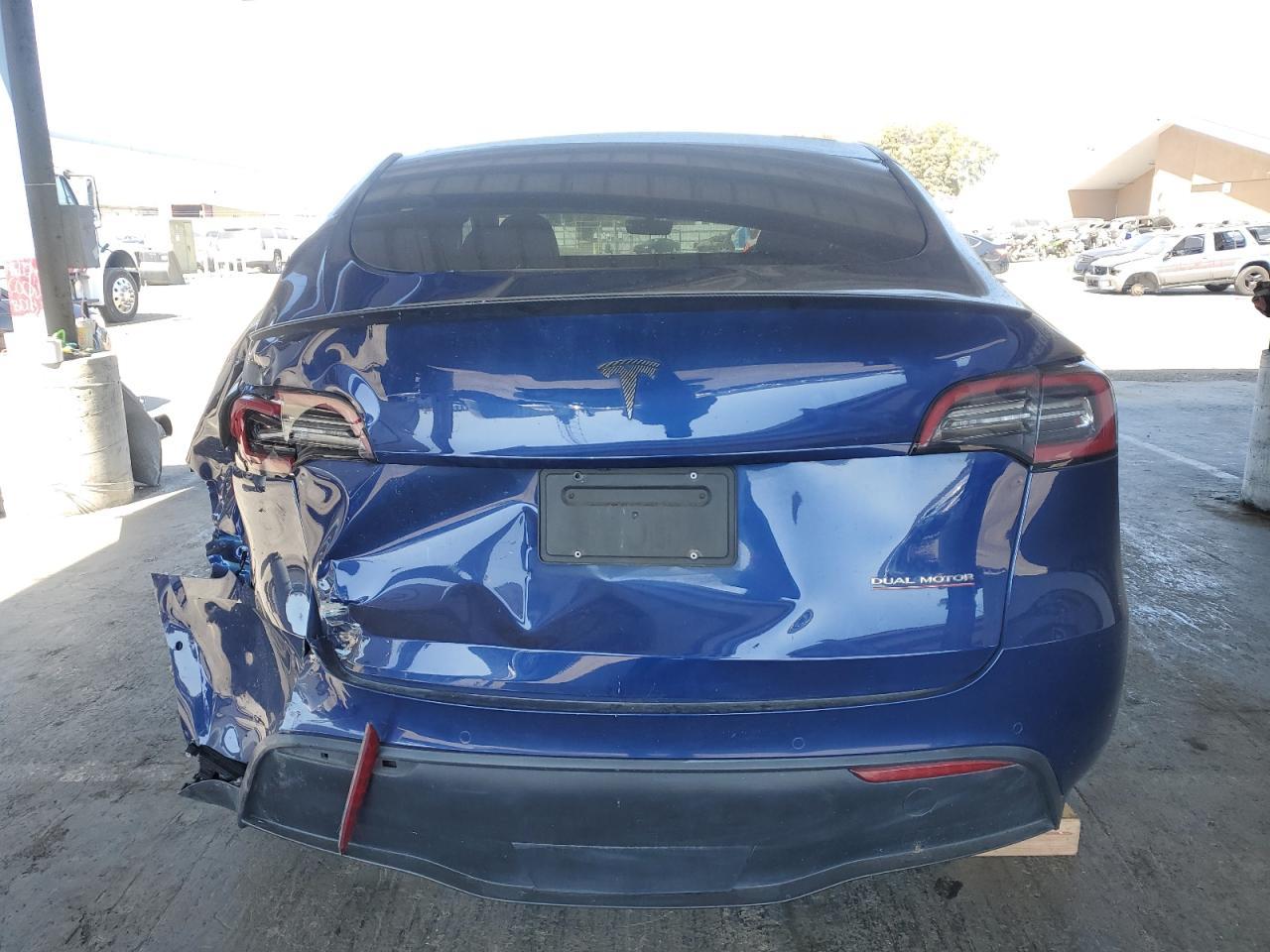 2020 Tesla Model Y - Фото 6