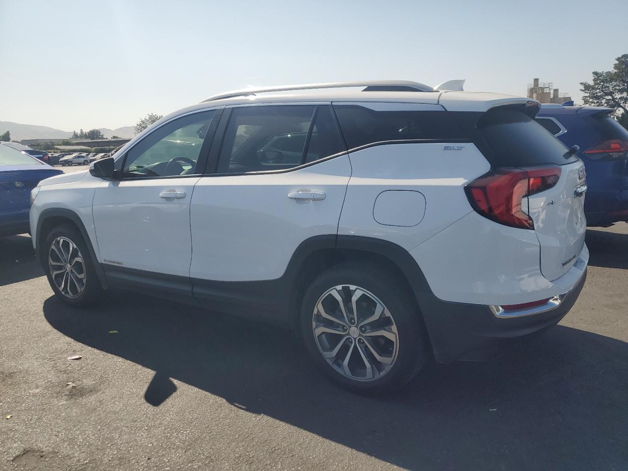 2021 GMC Terrain Slt - Фото 2