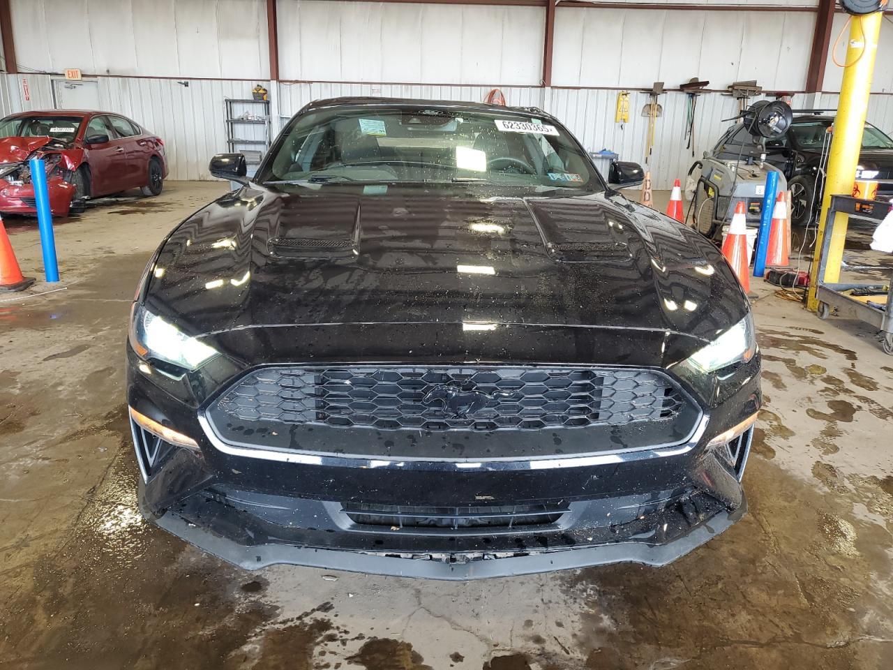 2022 Ford Mustang - Фото 5