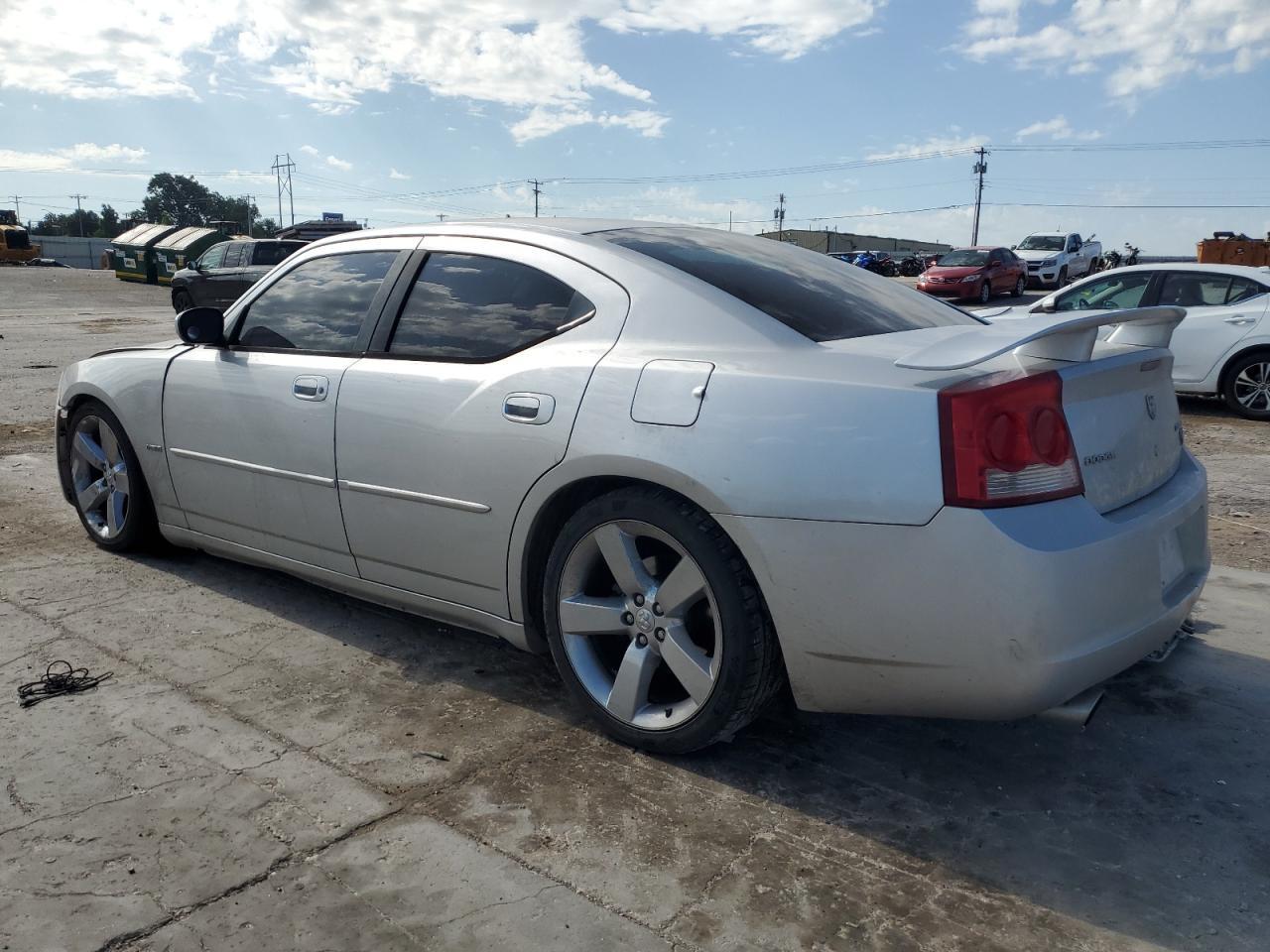 2010 Dodge Charger R - Фото 2