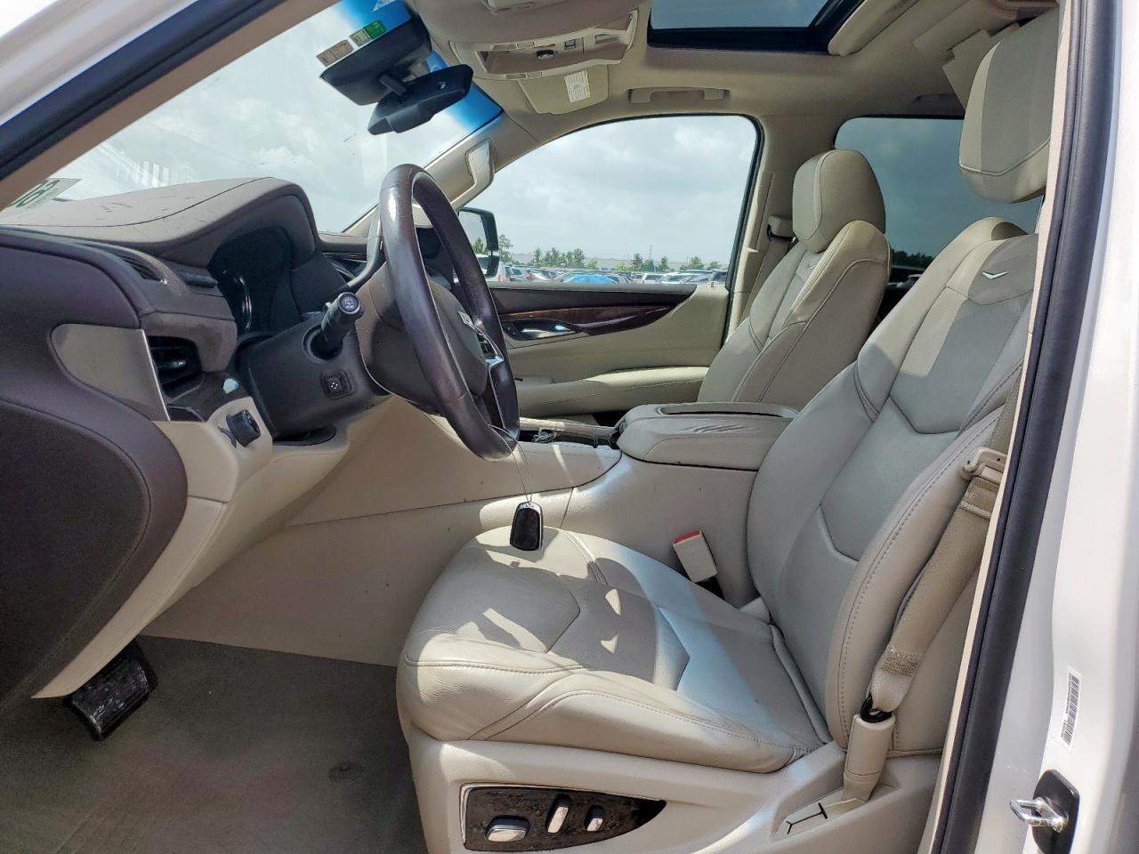 2016 Cadillac Escalade Esv Premium - Image 7