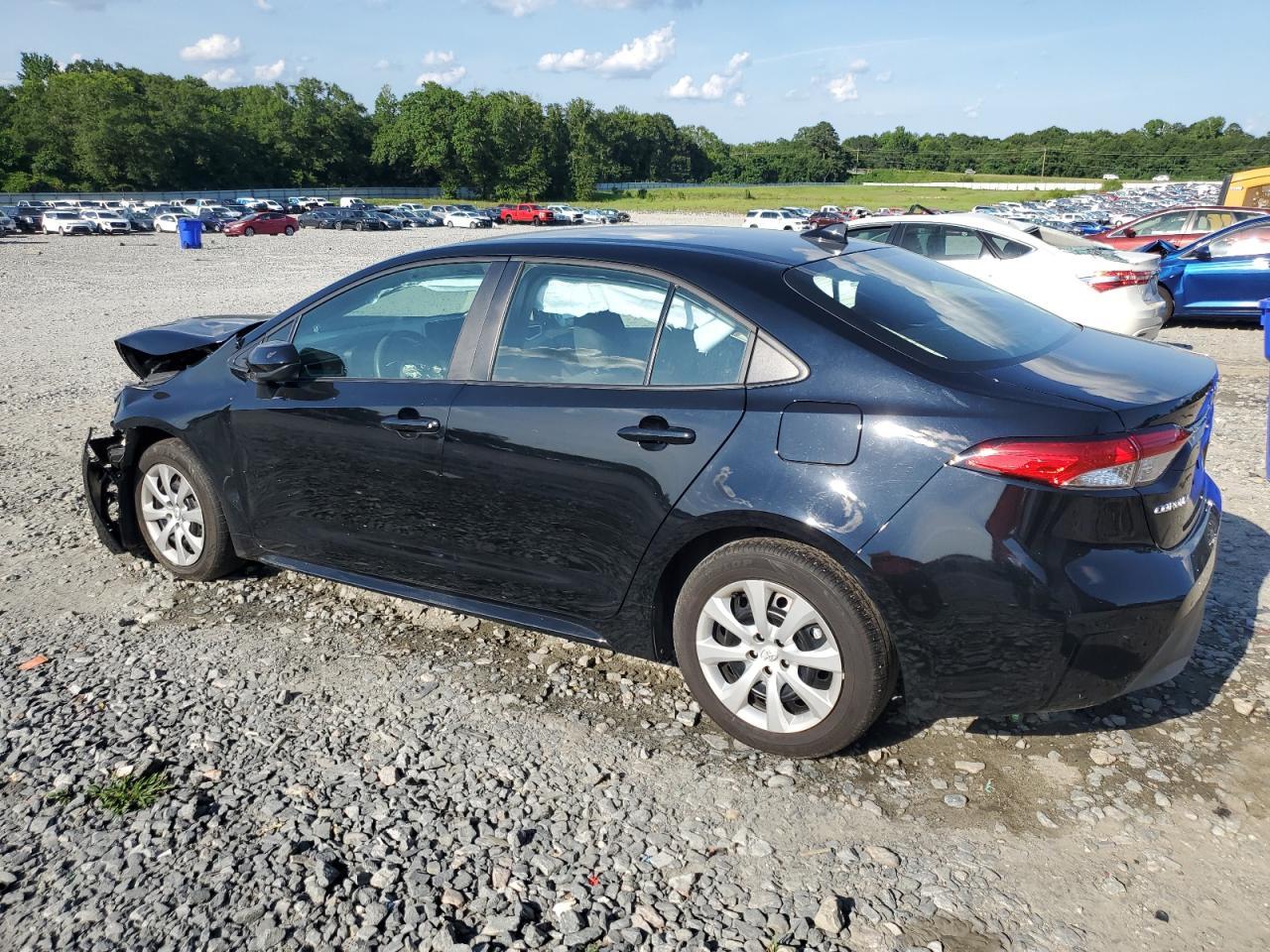 2024 Toyota Corolla Le - Image 2