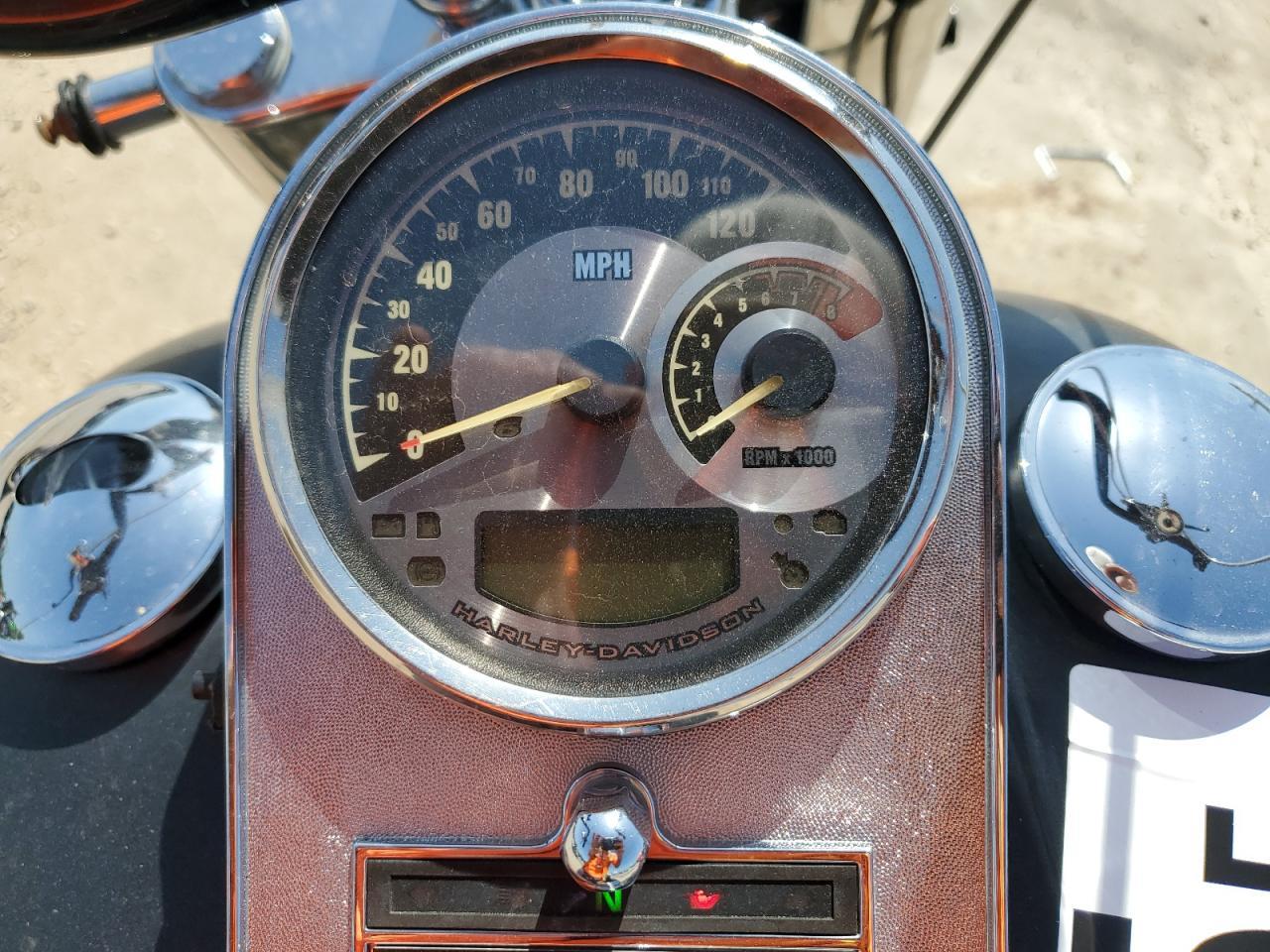 2010 Harley-Davidson Flstf - Фото 7