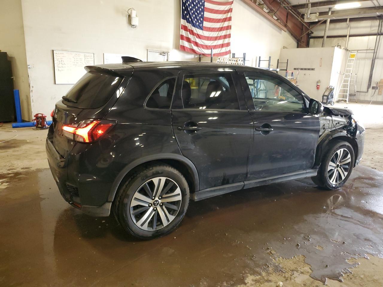 2021 Mitsubishi Outlander Sport Es - Фото 3