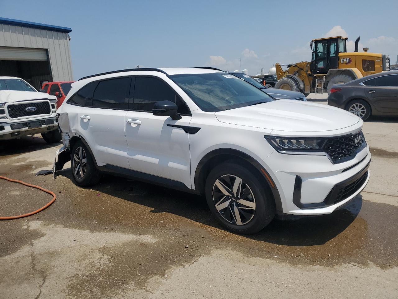 2023 Kia Sorento S - Фото 4