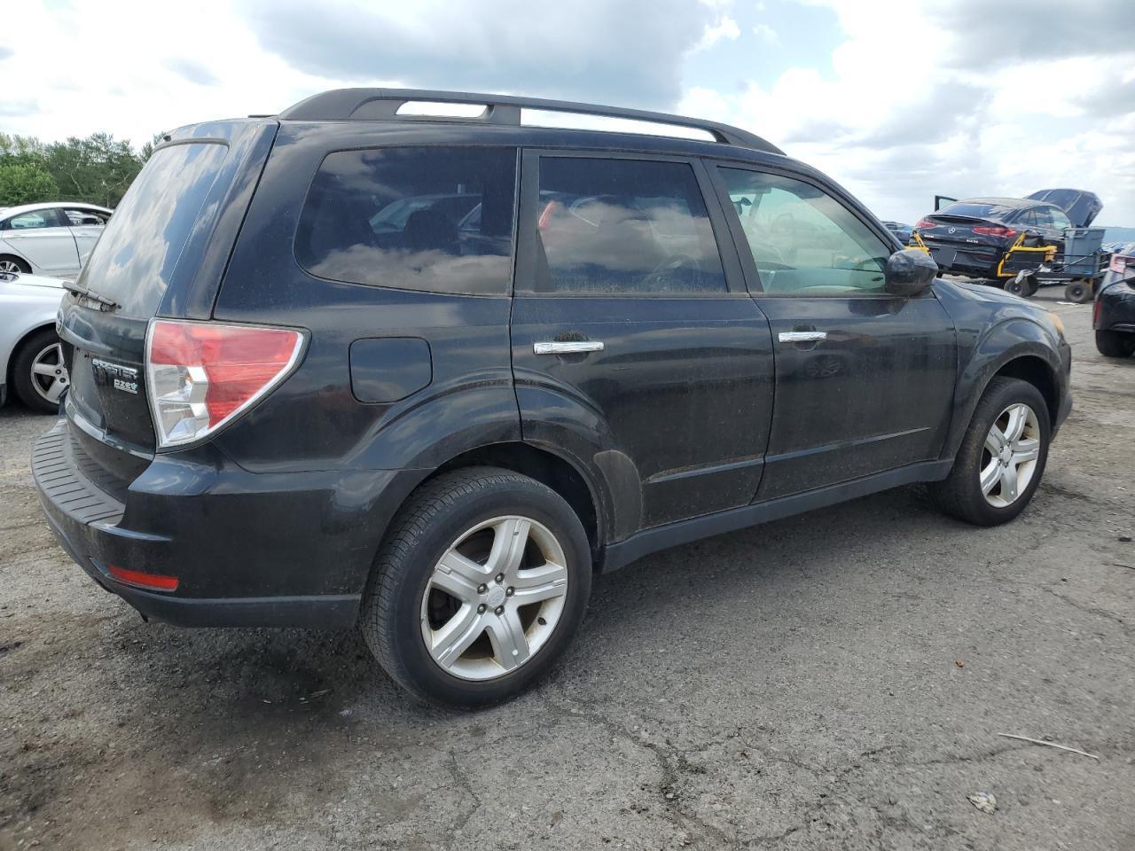2010 Subaru Forester 2.5X Limited - Image 3