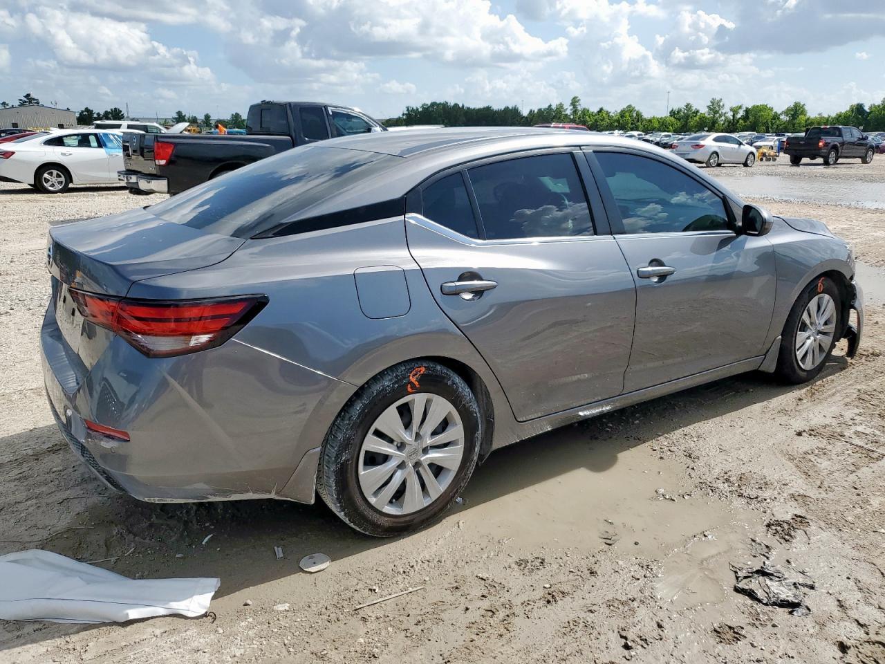 2021 Nissan Sentra S - Фото 3
