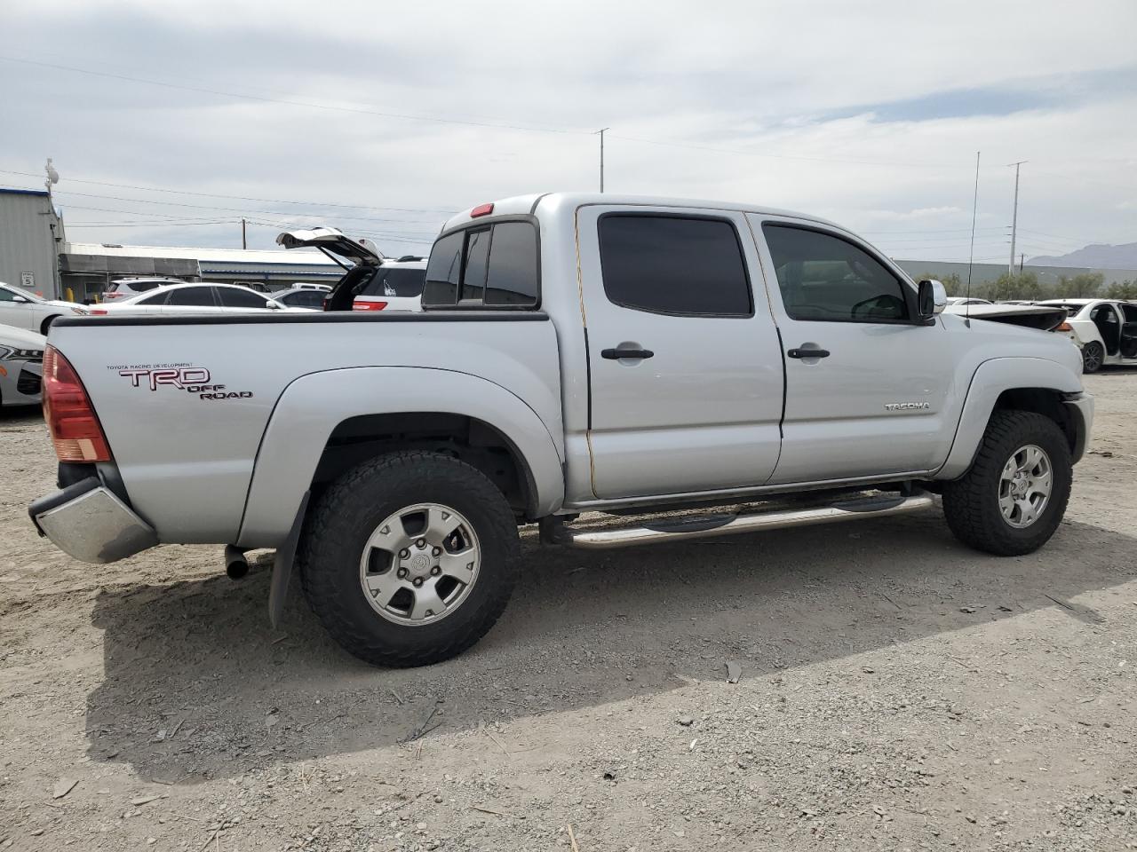 2006 Toyota Tacoma Double Cab Prerunner - Image 3