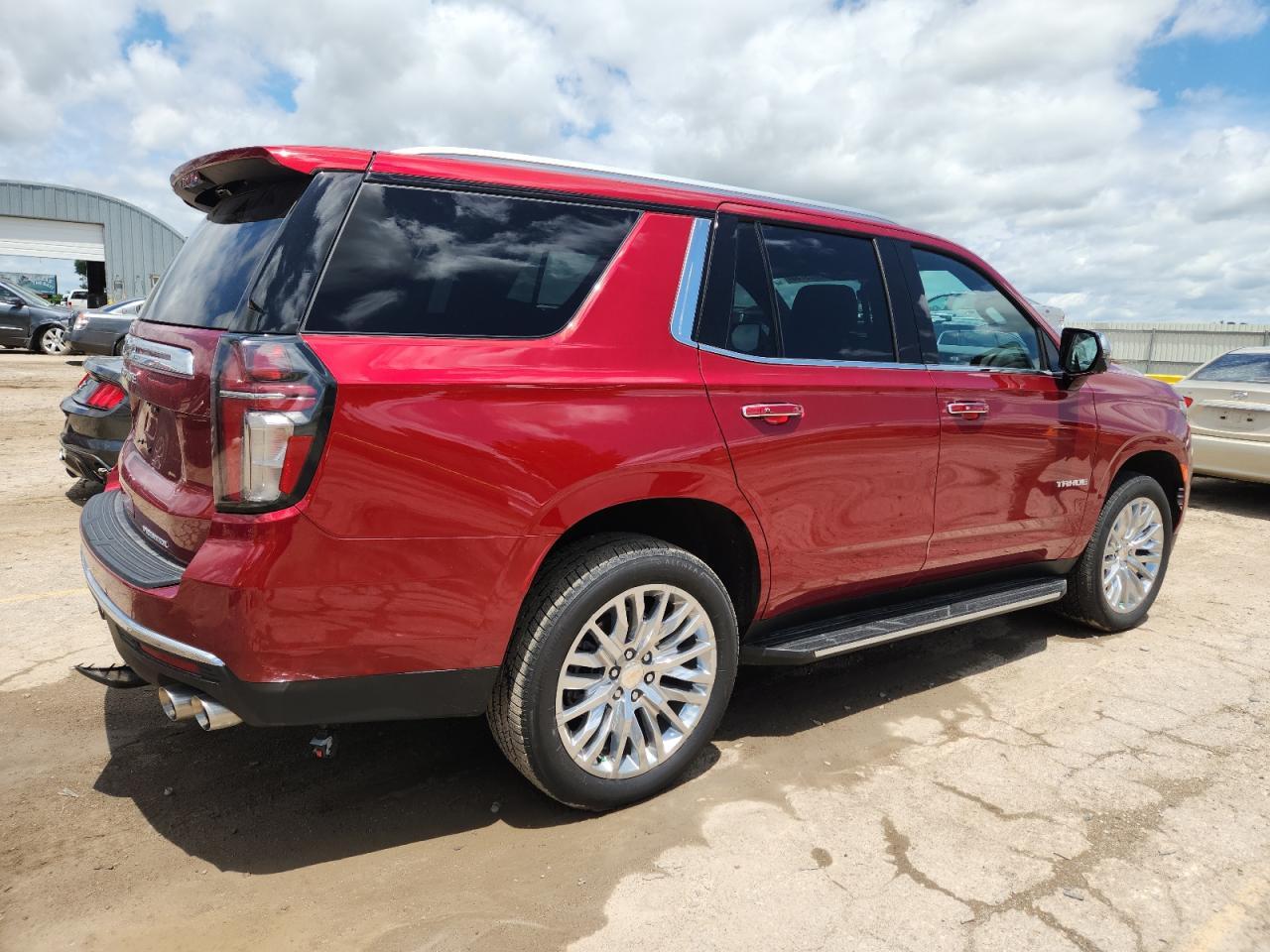 2024 Chevrolet Tahoe K1500 Premier - Фото 3