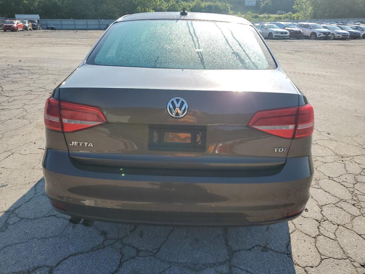 2015 Volkswagen Jetta Tdi - Image 6