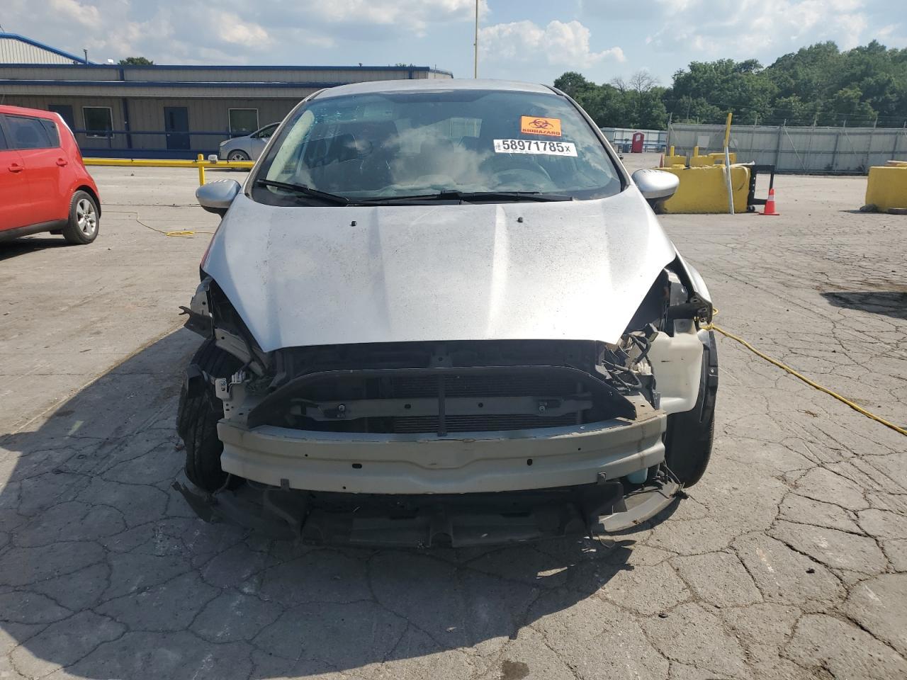 2018 Ford Fiesta Se - Image 5