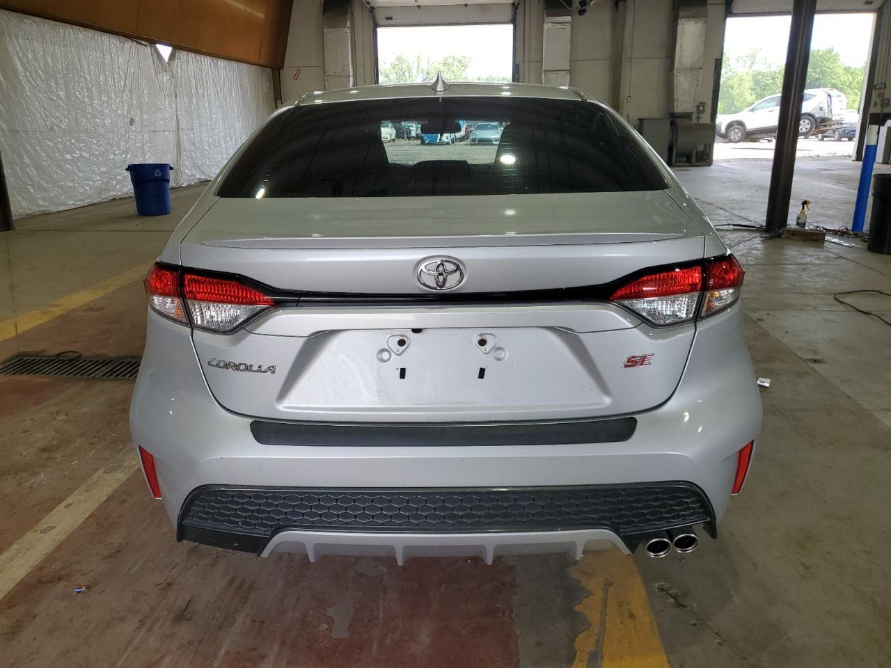 2020 Toyota Corolla Se - Фото 6