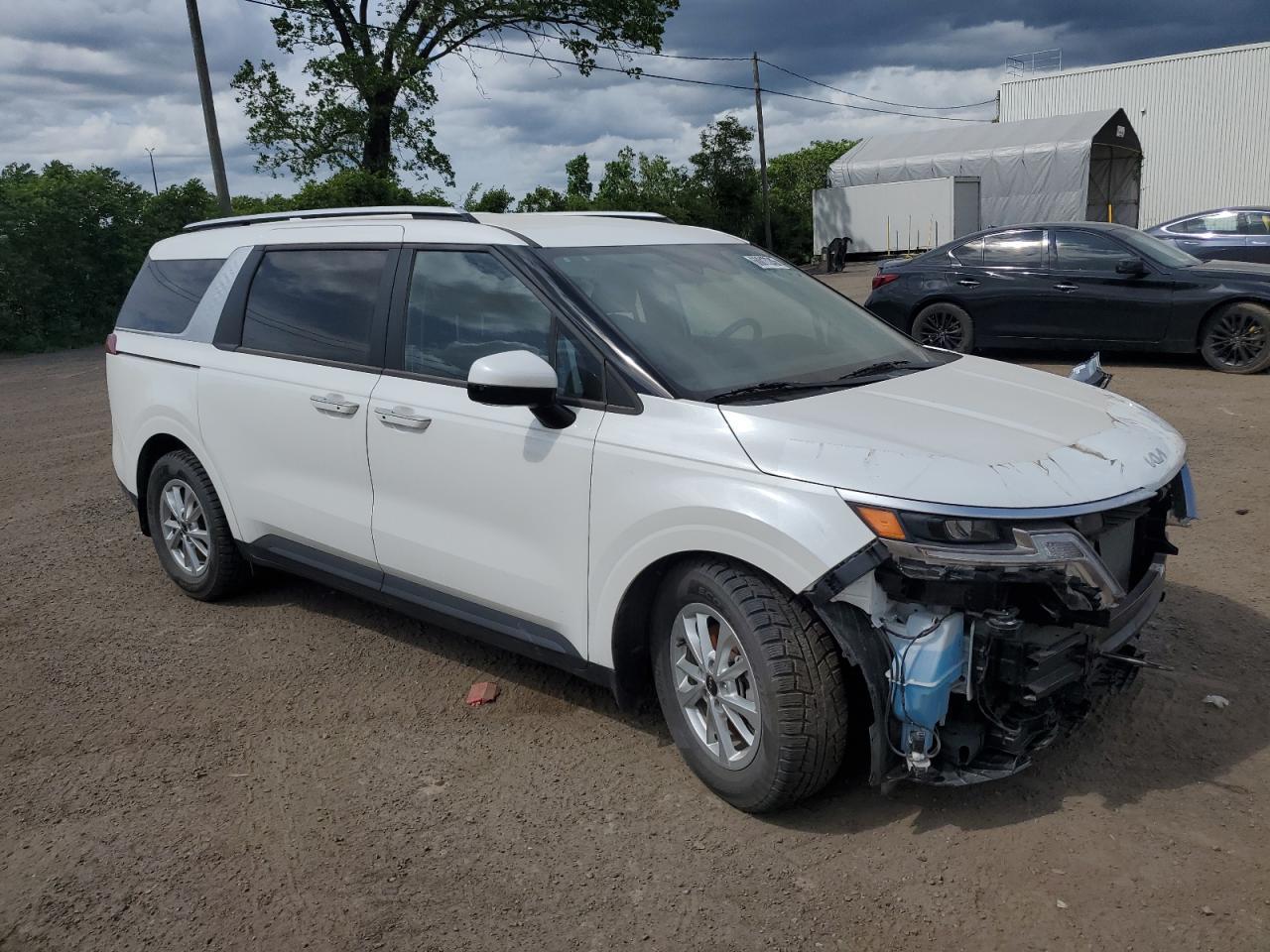 2024 Kia Carnival Lx - Image 4
