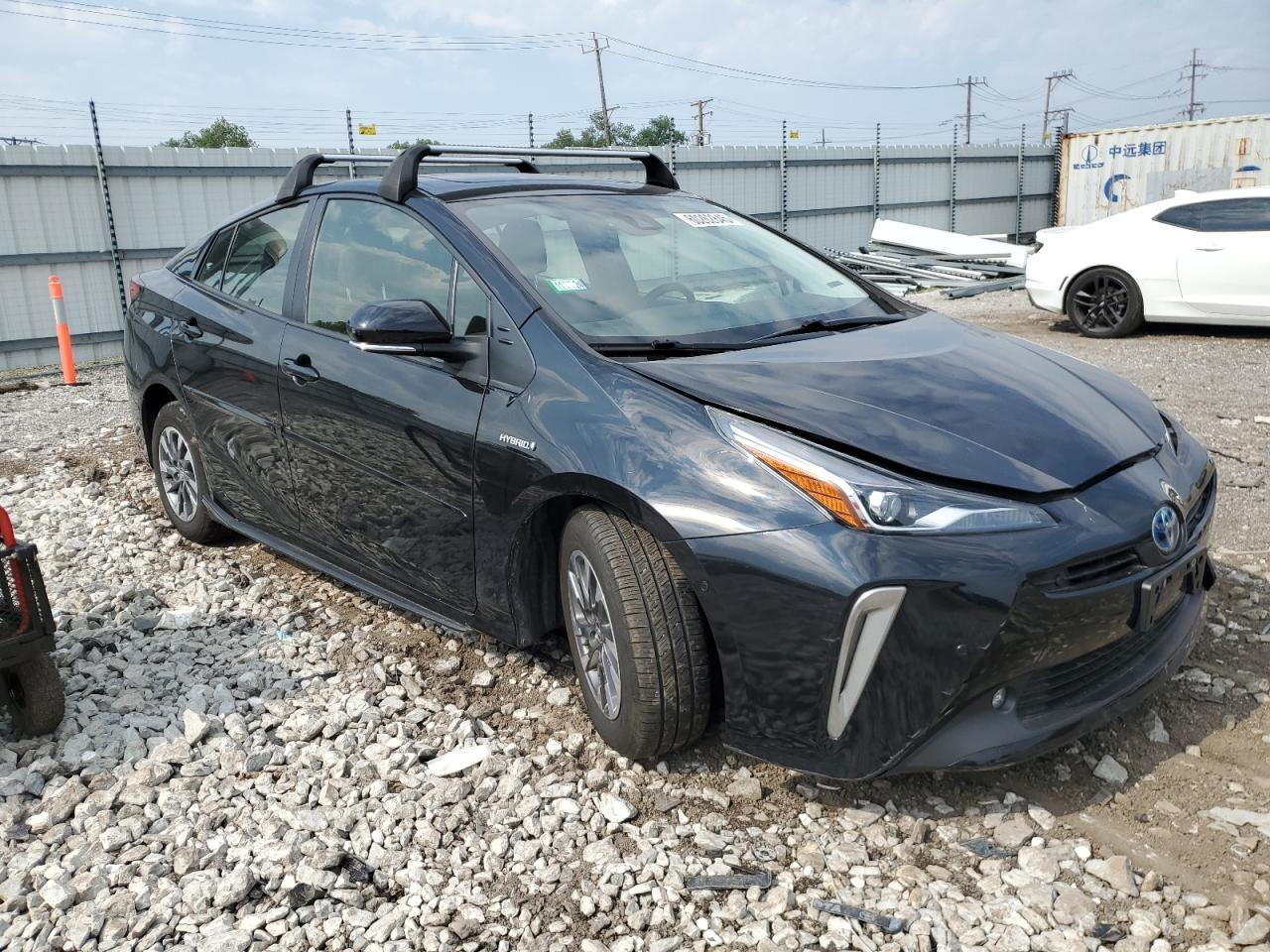 2022 Toyota Prius Night Shade - Image 4