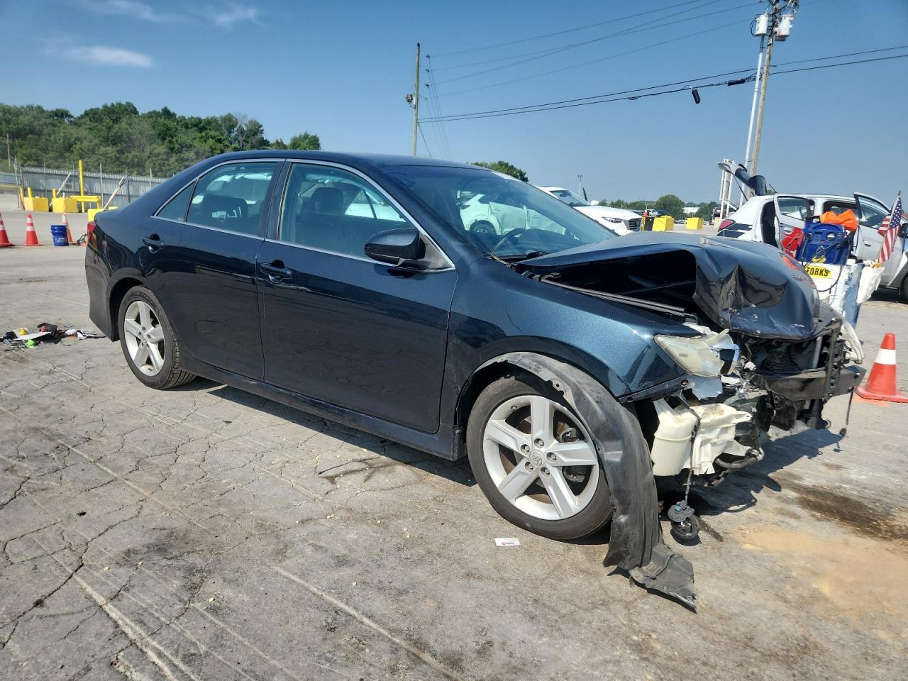 2013 Toyota Camry L - Image 4