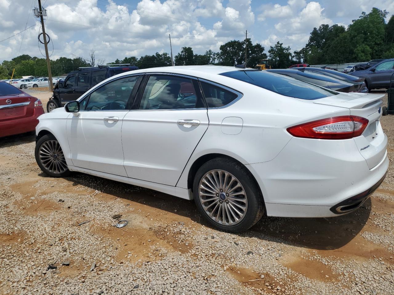 2015 Ford Fusion Titanium - Image 2