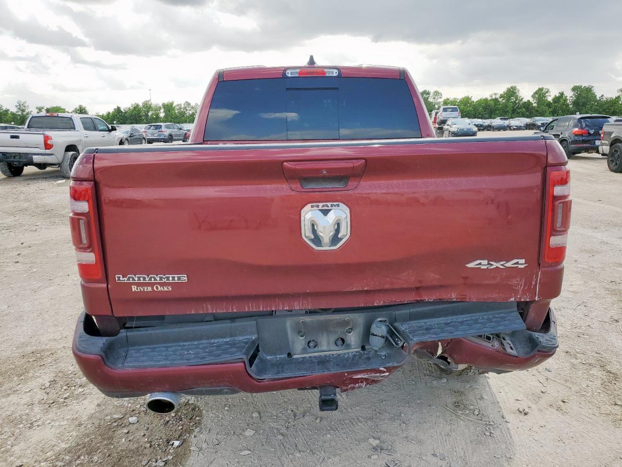 2019 Ram 1500 Laramie - Image 6