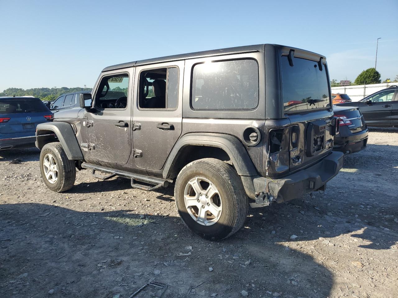 2018 Jeep Wrangler Unlimited Sport - Фото 2