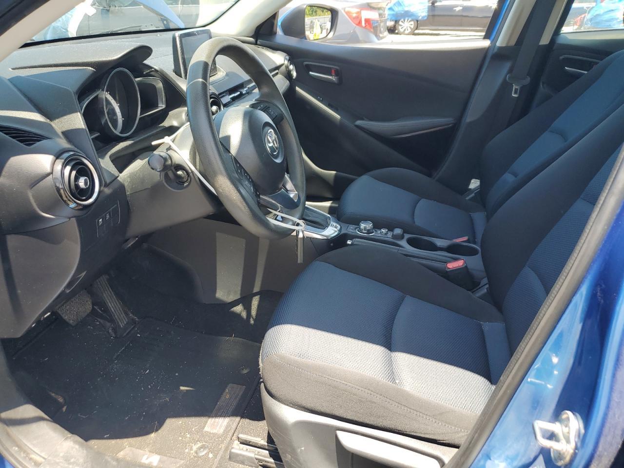 2017 Toyota Yaris Ia - Фото 7