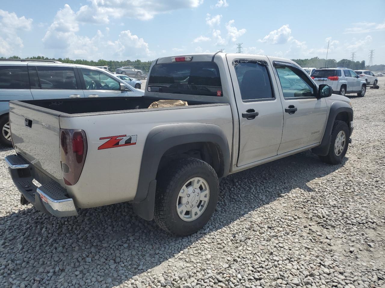 2005 Chevrolet Colorado - Image 3