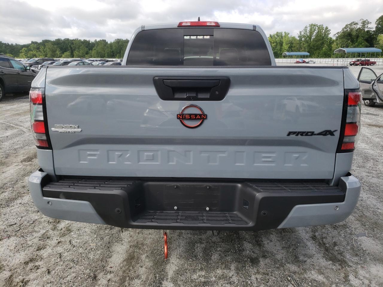2024 Nissan Frontier S - Фото 6