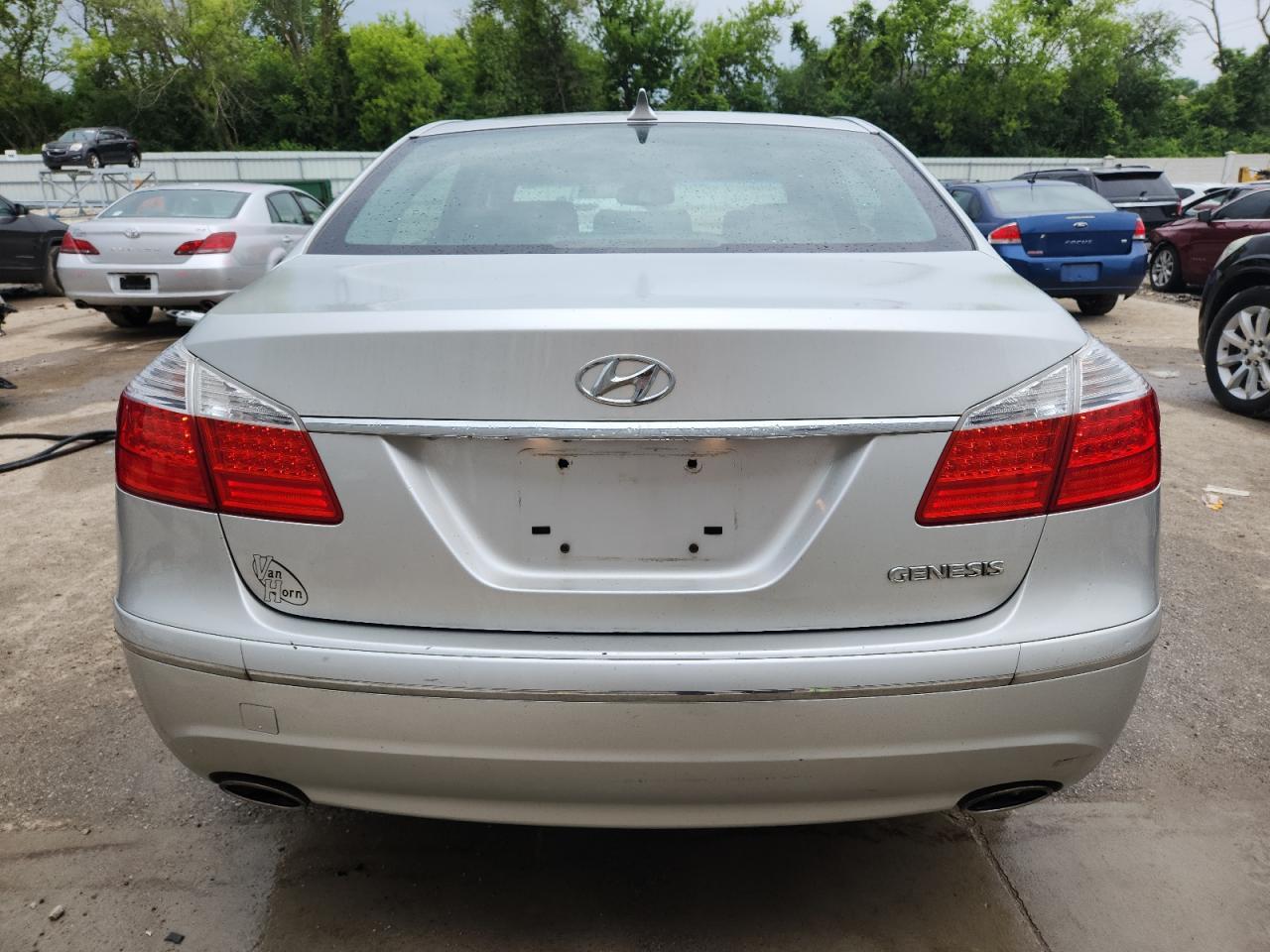 2009 Hyundai Genesis 3.8L - Image 6