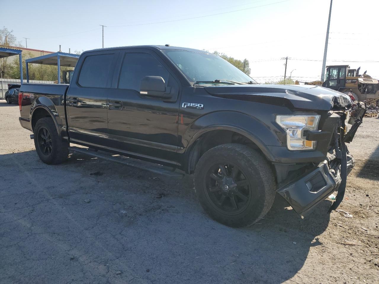2015 Ford F150 Supercrew - Фото 4