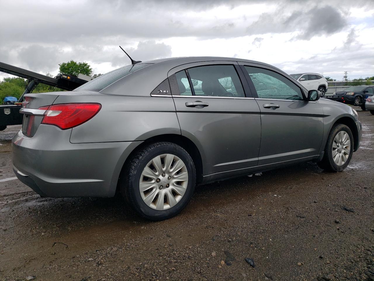 2012 Chrysler 200 Lx - Фото 3