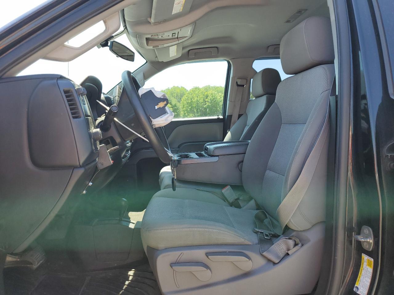 2016 Chevrolet Silverado K2500 Heavy Duty - Image 7