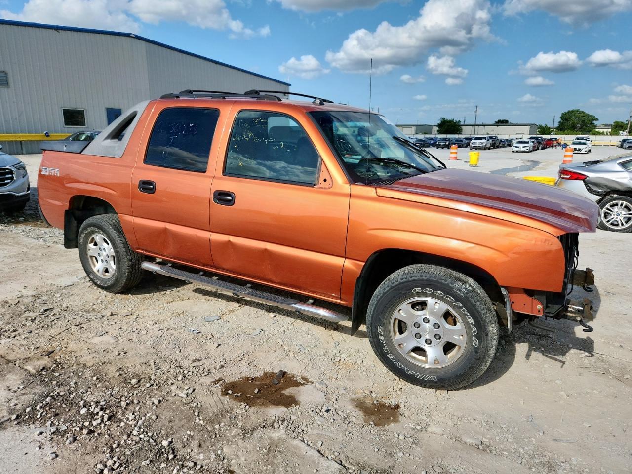 2004 Chevrolet Avalanche C1500 - Фото 4