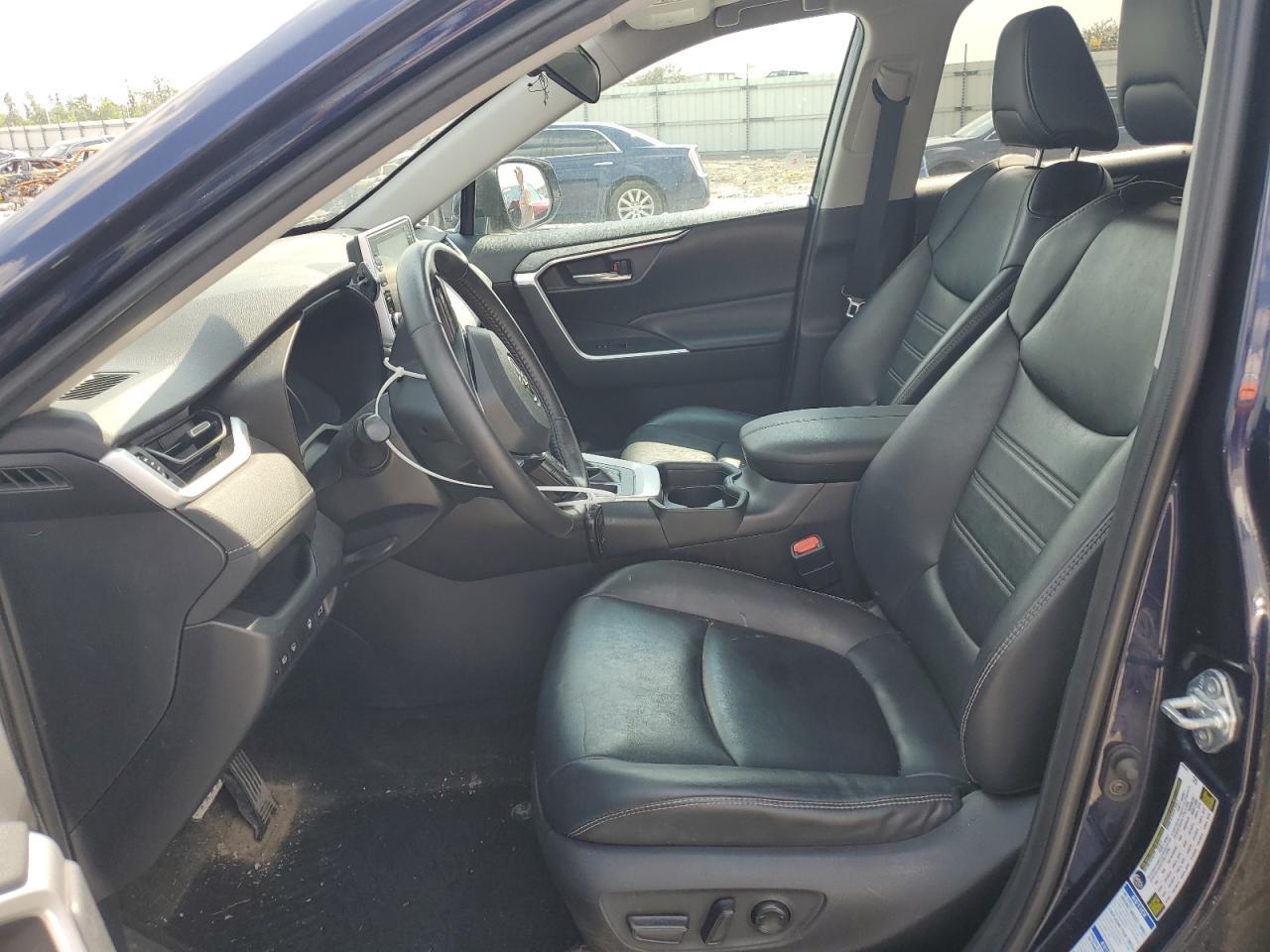 2020 Toyota Rav4 Xle - Фото 7