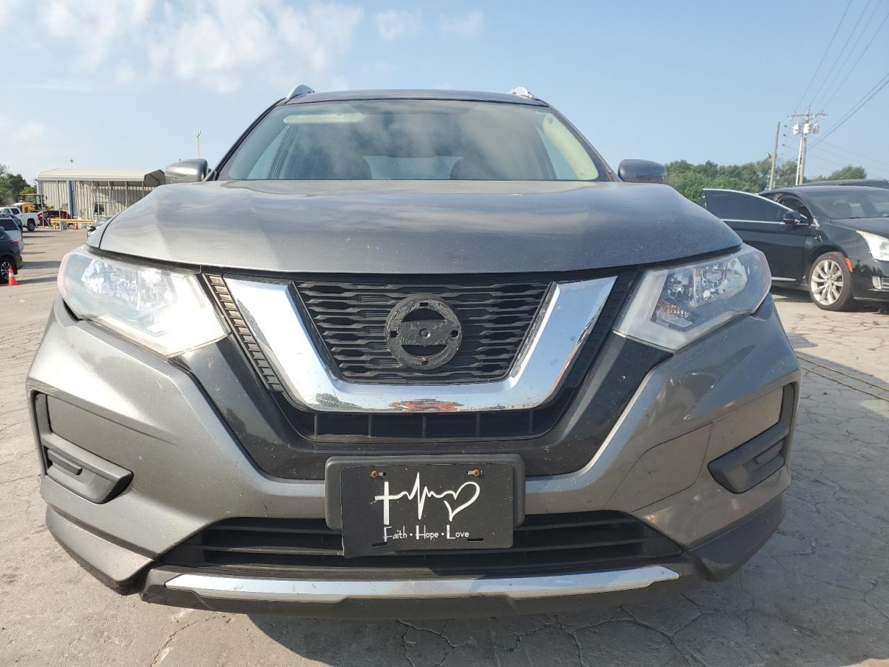 2018 Nissan Rogue S - Image 5