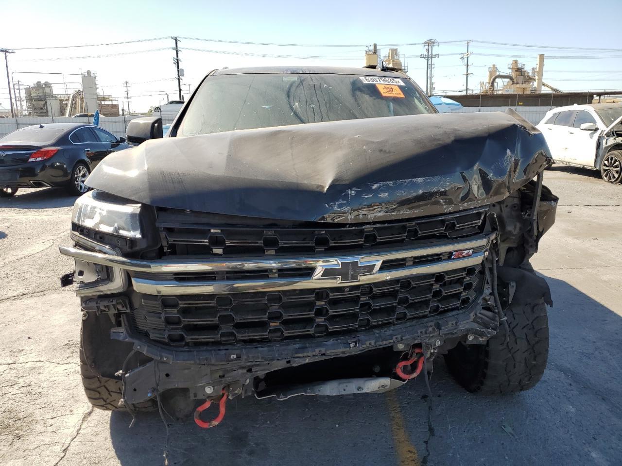 2022 Chevrolet Suburban K1500 Z71 - Image 5