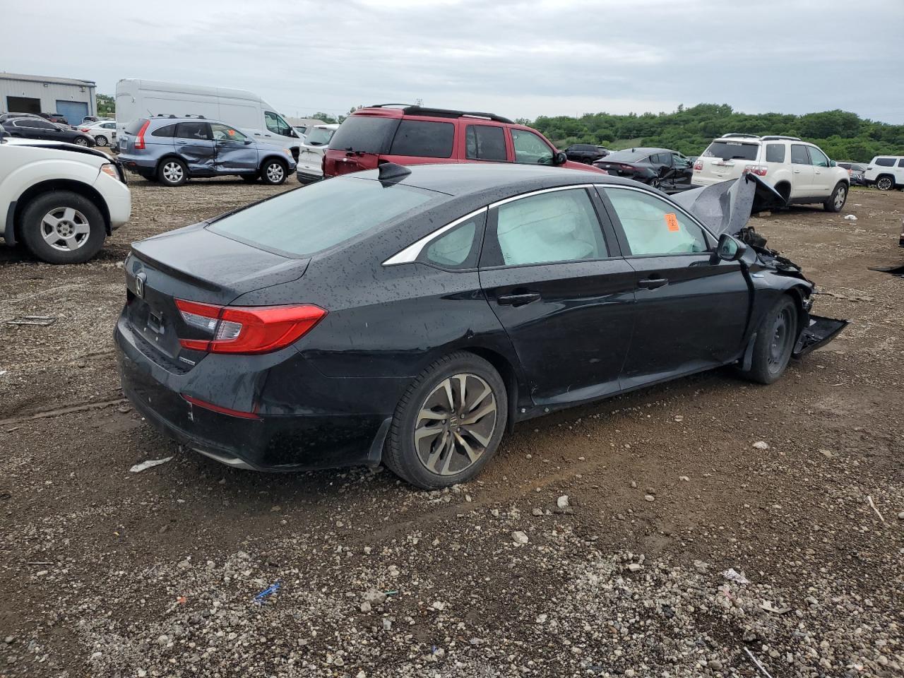 2019 Honda Accord Hybrid - Image 3