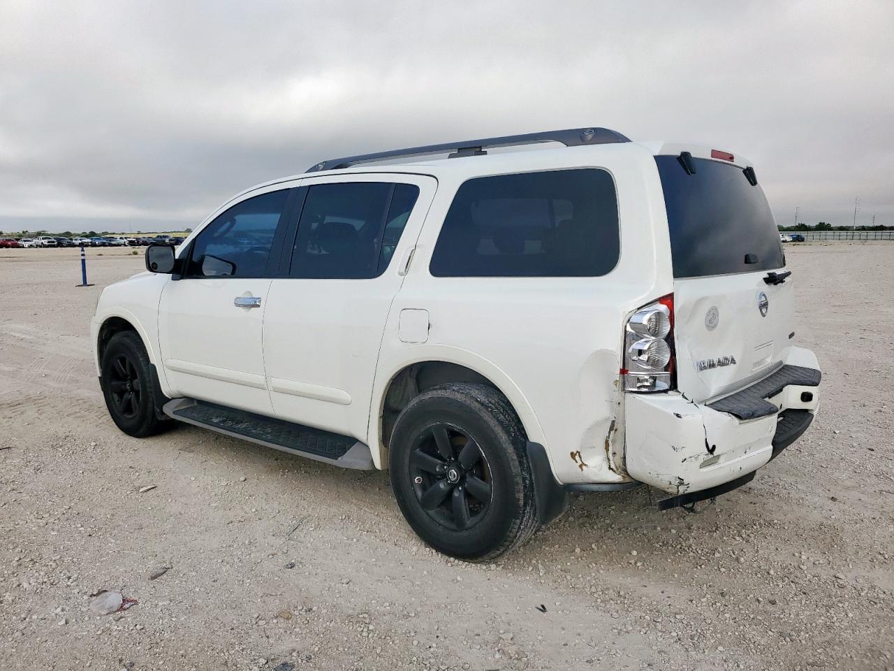 2011 Nissan Armada Sv - Фото 2