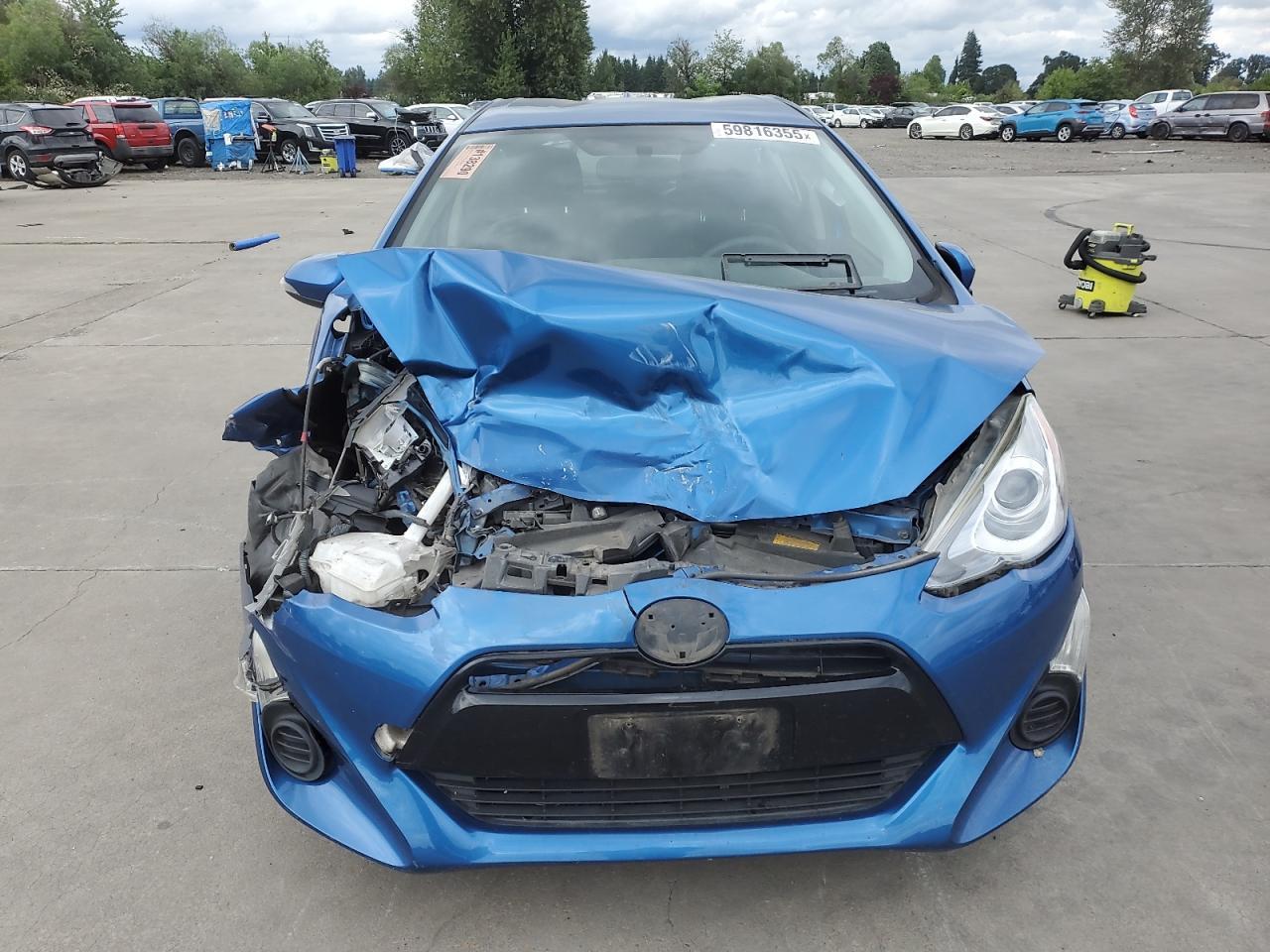 2015 Toyota Prius C - Image 5